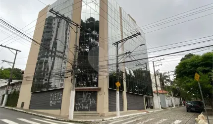Restaurante montado, completo, a 1 quadra do metrô Parada Inglesa