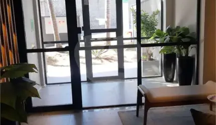 APARTAMENTO NOVO 2 SUÍTES GARAGEM.