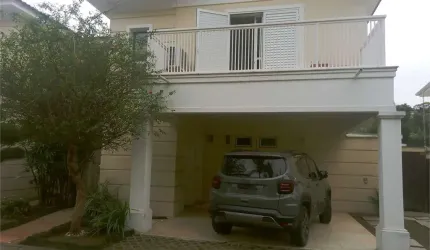 Sobrado alto padrão em condomínio no Tremembé
