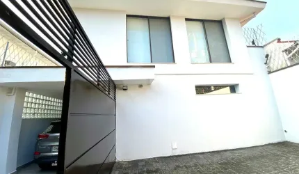 Casa-São Paulo-CAMPO BELO | Ref.: REO805752