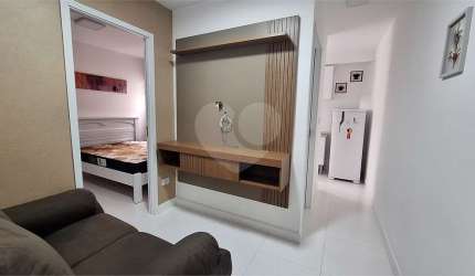 Apartamento mobiliado 1 dormitório 25m² Metrô Jardim São Paulo