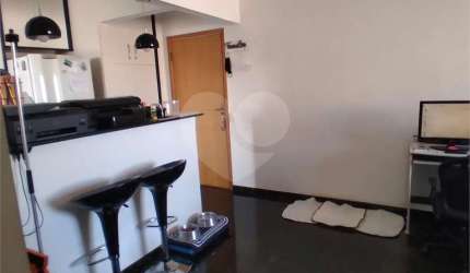 Apartamento Santa Terezinha - 02 dormitórios