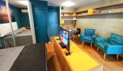 VENDO ESTUDIO COM UMA VAGA