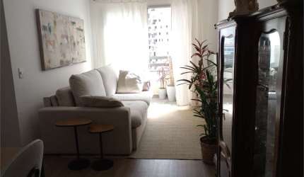 Apartamento 3 dormitorios 2 vagas sacada