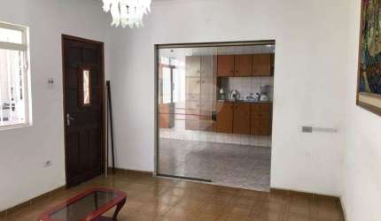Casa térrea à venda no Parque Vitória