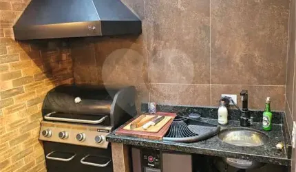 Casa em condomínio na Vila Maria