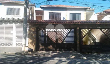 CASA A VENDA PRÓX. SHOPPING SANTANA PARK - 3 QUARTOS (1 SUÍTE) E 4 VAGAS DE GARAGEM