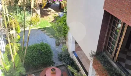 LINDO SOBRADO NA SERRADA CANTAREIRA - PROX DO PQ SUIÇA