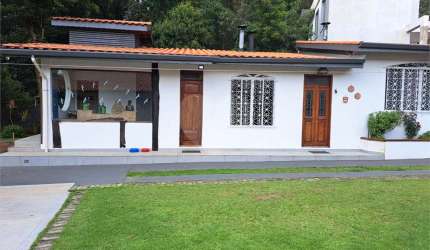 Sobrado em Condomínio em Caieiras !