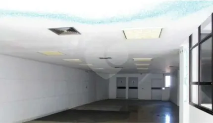 Prédio Comercial Casa Verde
