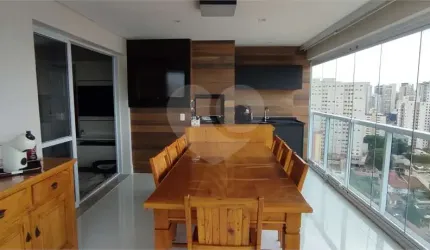 Apartamento para venda. 3 quartos (1 suíte), varanda gourmet, 2 vagas. Santa Teresinha Santana