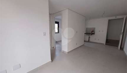 Apartamento novo 2 dormitórios, 1 banheiro. elevador, sem vaga - Vila Guilherme