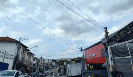 Imóvel na Avenida Água Fria