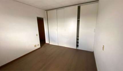 AMPLA COBERTURA  DUPLEX COM PISCINA E SAUNA
