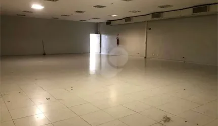 Salão Comercial de 667 m² para Locação na Vila Maria, São Paulo