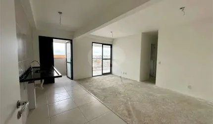 Apartamento novo- 3 quartos - 2 vagas - Santa Teresinha - SP