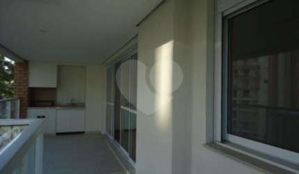 Apto novo no Morumbi com 110 m².
