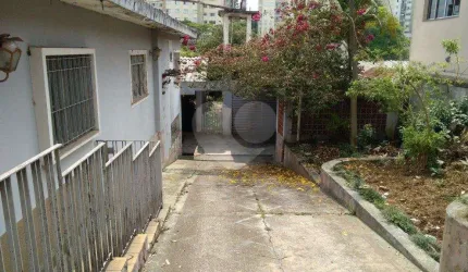 CASA TÉRREA A VENDA NA VILA NOVA CACHOEIRINHA - 3 DORMS E 6 VAGAS DE GARAGEM
