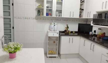 SOBRADO 2 QUARTOS  NA CACHOEIRINHA