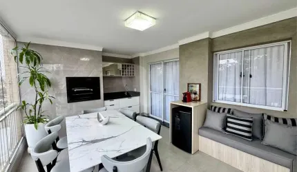 Amplo apto à venda | 113 m² | 3 dormitórios (1 suíte) | 2 vagas na Mooca!