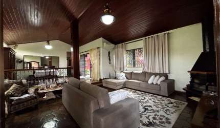 Sobrado com 762 m² de terreno  com 4 dormitórios e 4 vagas em Santana