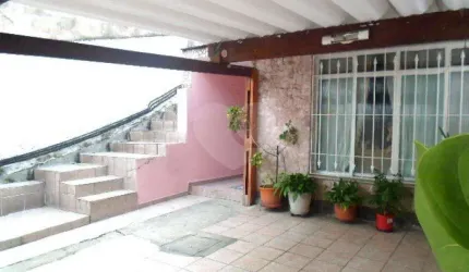CASA COM 3 MORADIAS A VENDA NA VILA GUSTAVO, PRÓX. AV. JULIO BUONO