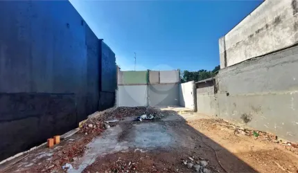 Casas para Renda. Comercial. Residencial