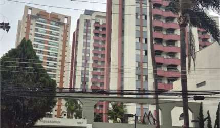 Apartamento  a venda com 03 quartos sendo 01 suíte em Santana, próximo ao metro!