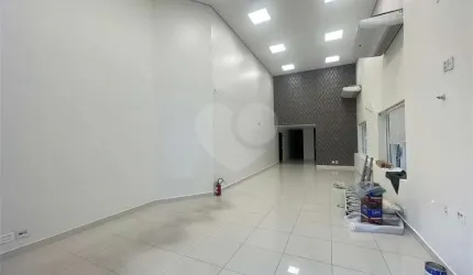 Prédio inteiro para locação em Santana com 3 andares com 860 m2.