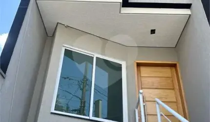 Sobrado novo, bairro do limão, 2 dormitórios , 2 suítes ,vaga para 3 carros