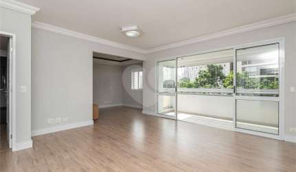 Apartamento com 3 quartos sendo 2 suites - Excelente localização em Perdizes