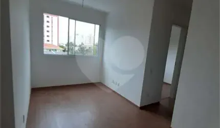 Apartamento novíssimo - 1a locação