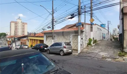 Casa térrea com amplo terreno - oportuniade para investidor