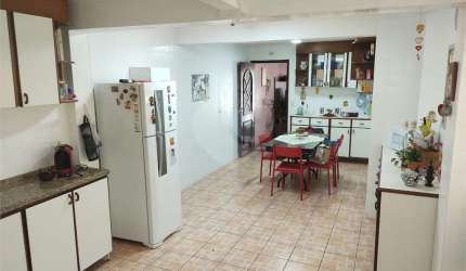 SOBRADO À VENDA MANDAQUI