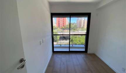 Apartamento à venda em  PINHEIROS com  33 m²