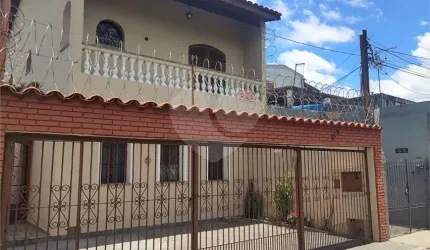 Sobrado 3 suítes! A 15 minutos do metrô Tucuruvi.