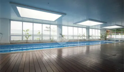 Apartamento com varanda gourmet, mobiliado e decorado,com vista maravilhosa para o sol.