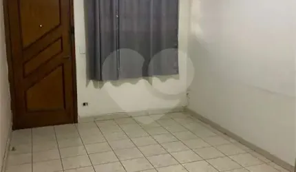 Apartamento de 2 quartos 1 vaga no bairro Jaçana.