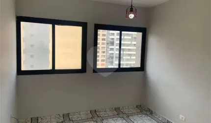 Apartamento em Pinheiros - 1 Dorm - 1 Suite