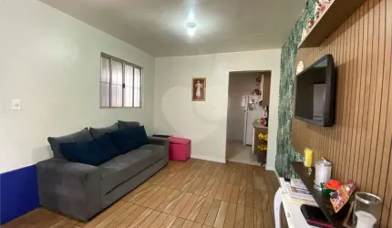 Sobrado com 3 residências, Vila Mazzei -  ideal para investimento ou para acomodar toda a família