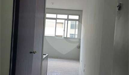 Apartamento-São Paulo-ACLIMAÇÃO | Ref.: REO1075324