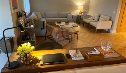 Apartamento a venda no Campo Belo, com 3 quartos