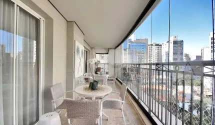 Apartamento à venda no Jardim América com 367 me² 4 Suítes 7 Banheiros 6 Vagas.