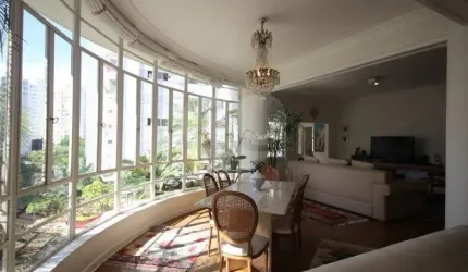 Imóvel 330m² arquitetura Francesa 3 quartos com excelente planta 2 vagas Higienópolis