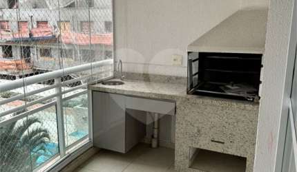 Apartamento Residencial a venda em PINHEIROS