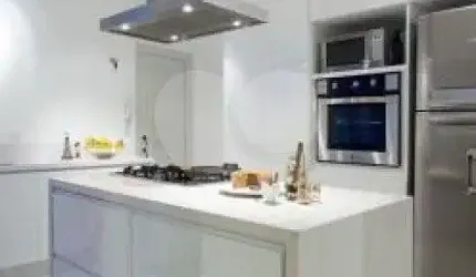 Apartamento Residencial a venda na Av São Luis !!!
