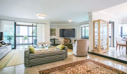 Apartamento de 330 m² na Chácara Klabin – Conforto e praticidade em cada detalhe