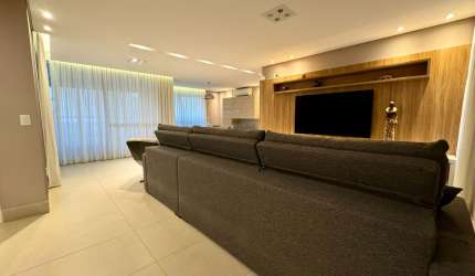 Apartamento com 4 quartos em Santana