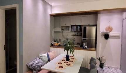 Apartamento novo, 54 metros, 2 dormitórios planejados sendo 1 suíte.