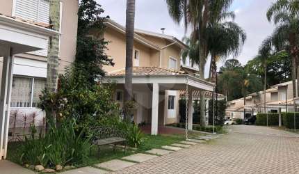 Casa de condomínio à venda 198m²  - 4 quartos - 3 vagas - Tremembé